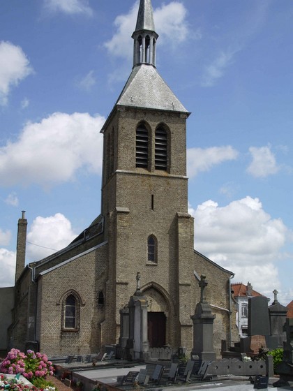 église St Piere aux Liens St Pierrebrouck.jpg